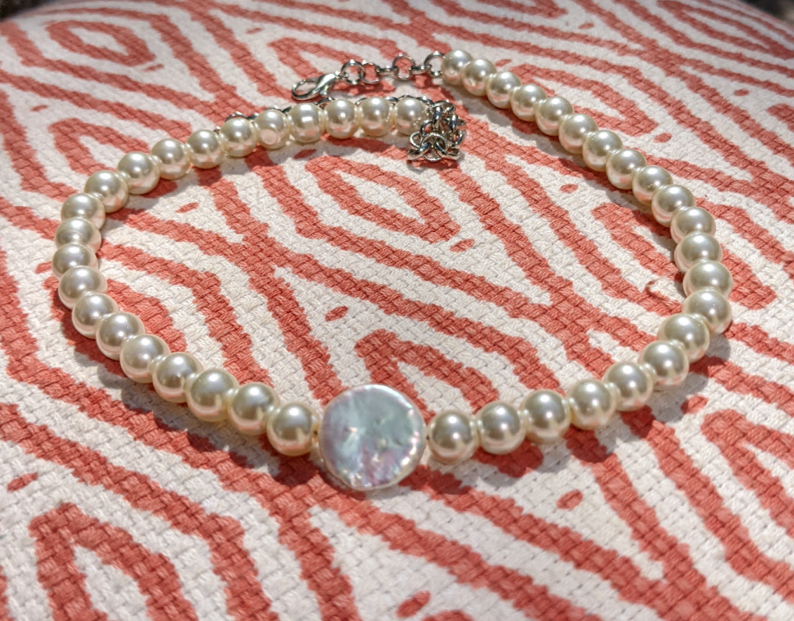 FLASH SALE!  Coin Pearl Necklace $29.99