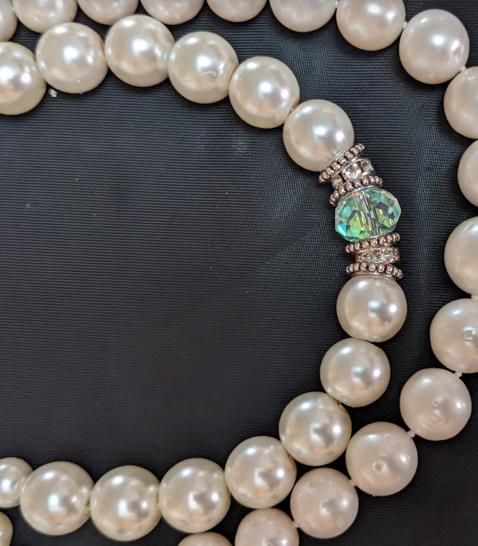 Accented Baroque Pearls for the bride, (and mother of the bride)