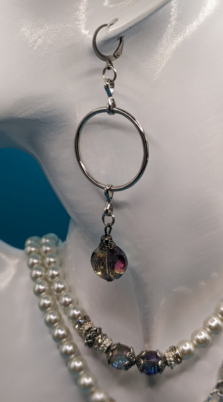 Artdeco crystal hoop earring